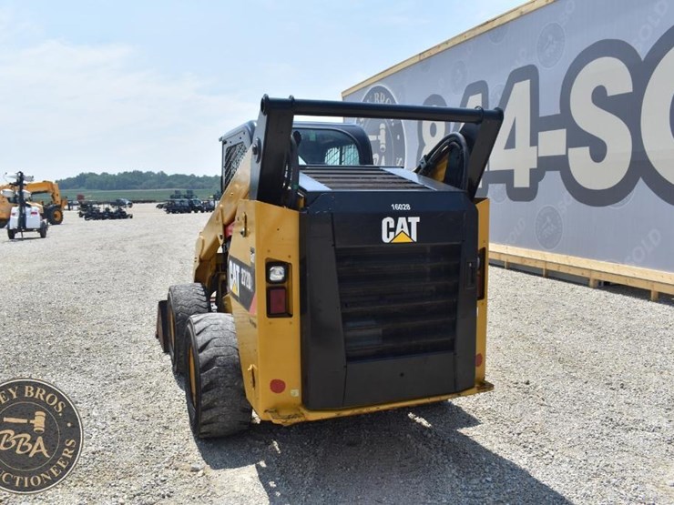 2015-caterpillar-272d2-image-9