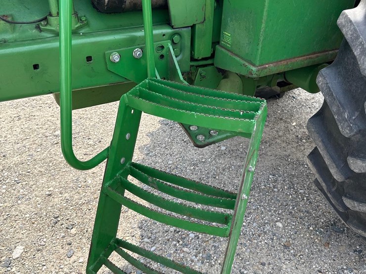 john-deere-4040-image-5