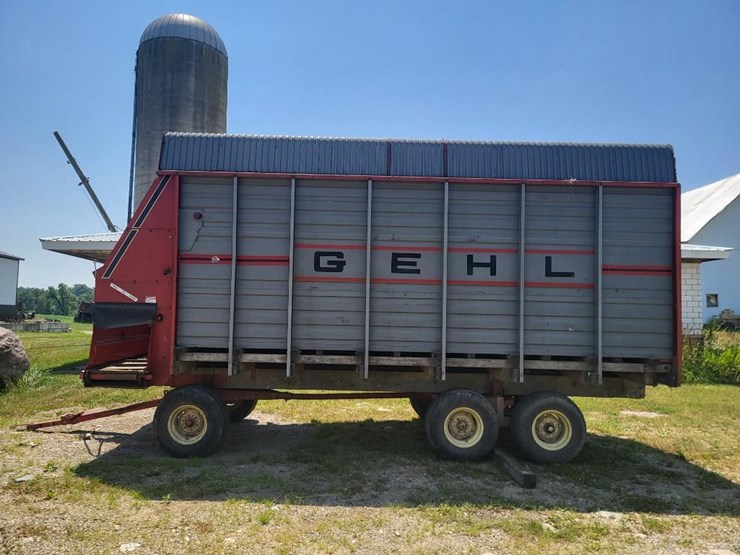 gehl-970-image-6