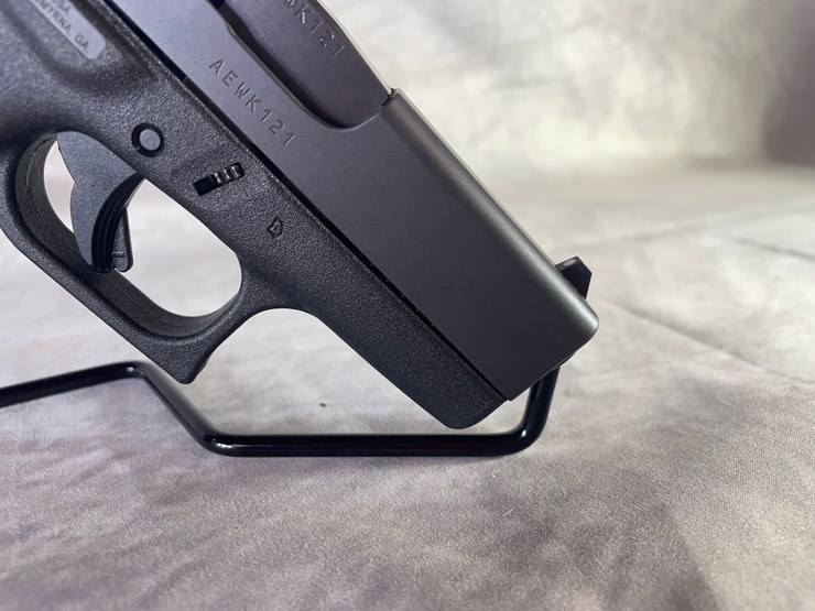 #4389-•-glock-model-43-9mm-luger-pistol,-sn:-aewk121-image-14