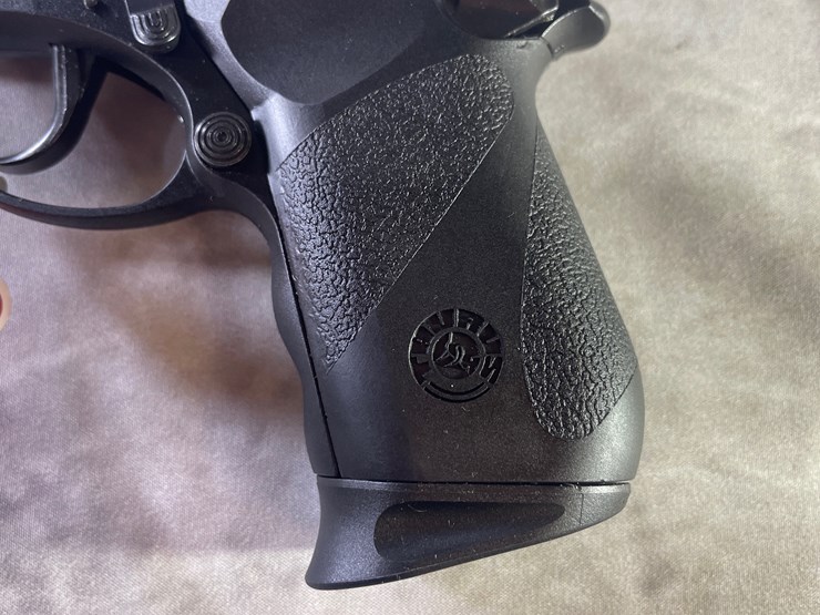 #4385-•-taurus-pt-22-22-lr-pistol,-sn:-05870y-image-13