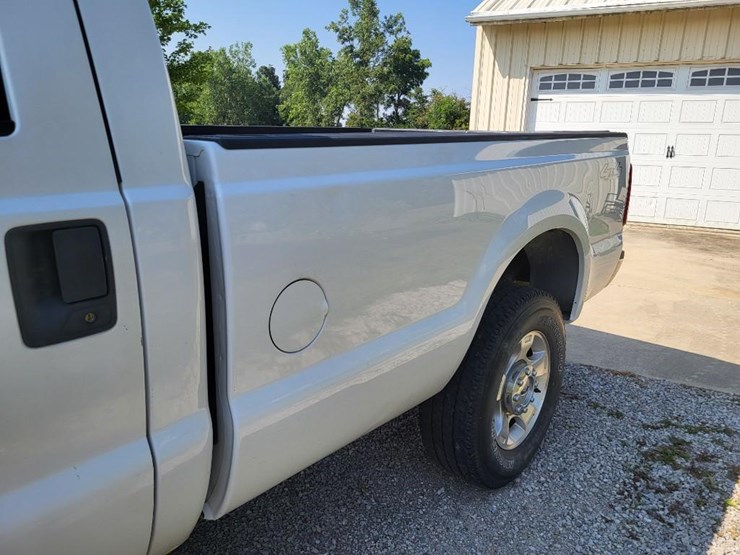 2008-ford-f250-xl-image-15