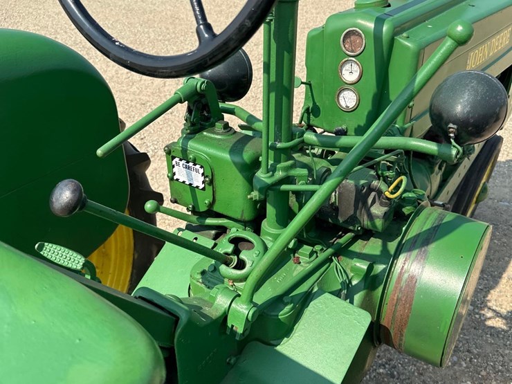 john-deere-h-image-8