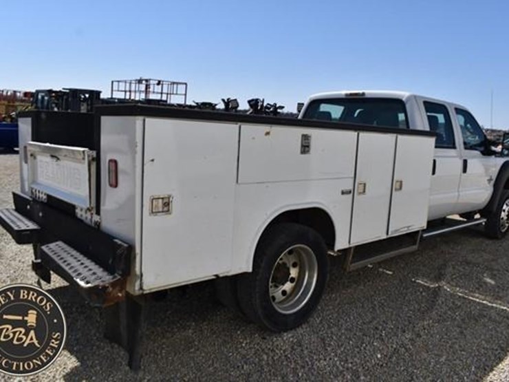 2016-ford-f550-sd-image-15