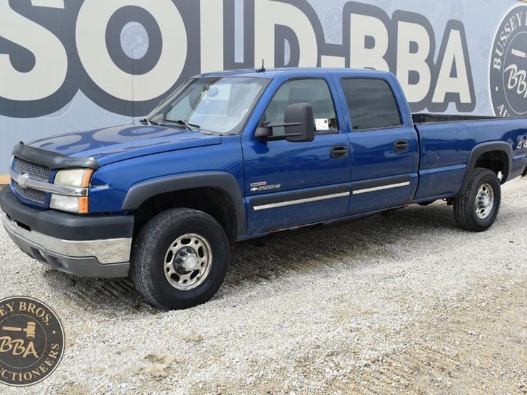 2003-chevrolet-silverado-2500-image-4