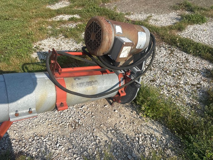 6ftx8in-hutchinson-incline-auger-image-6