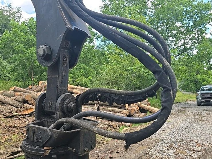 2014-deere-437d-image-25