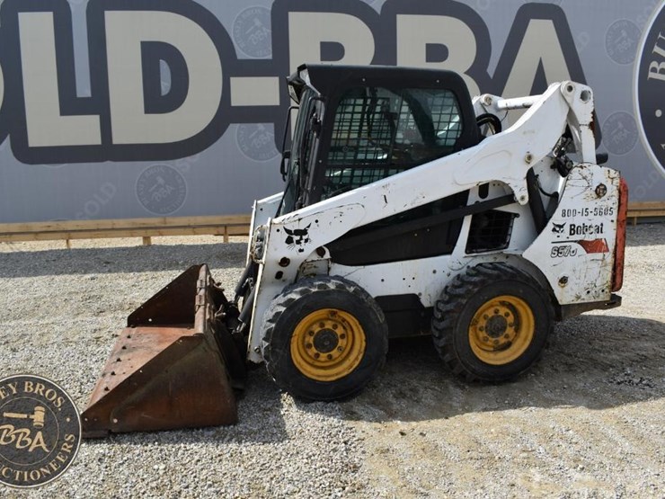 2017-bobcat-s570-image-6