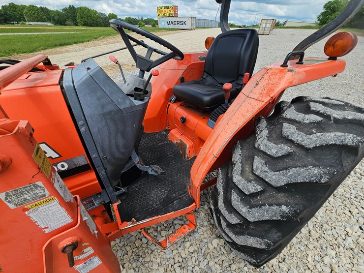 kubota-l4200-image-24