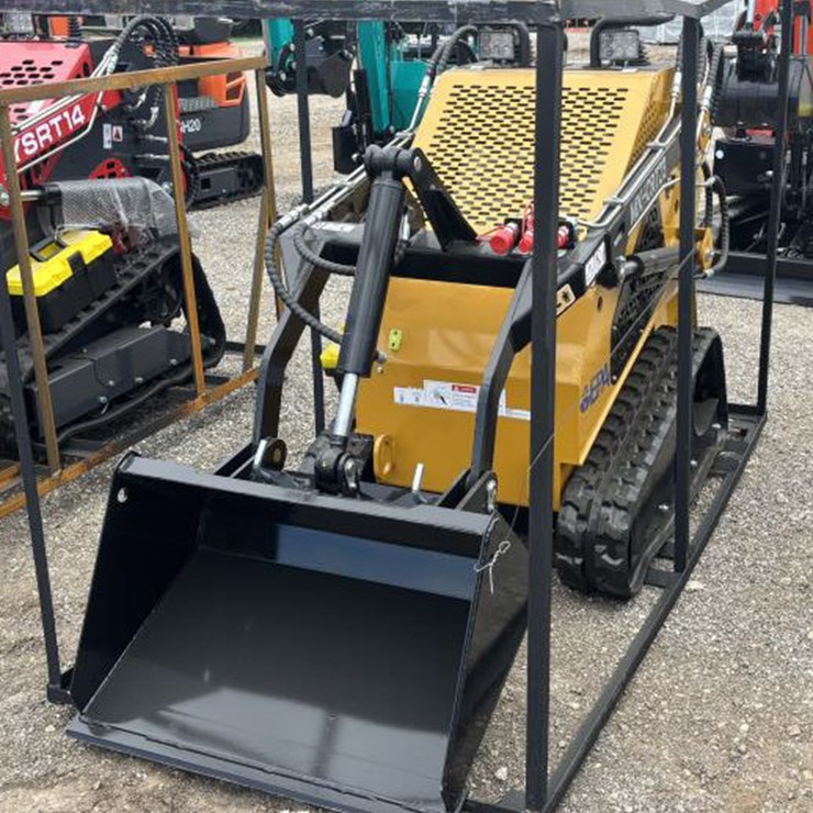 #88 • Compact Track Loader