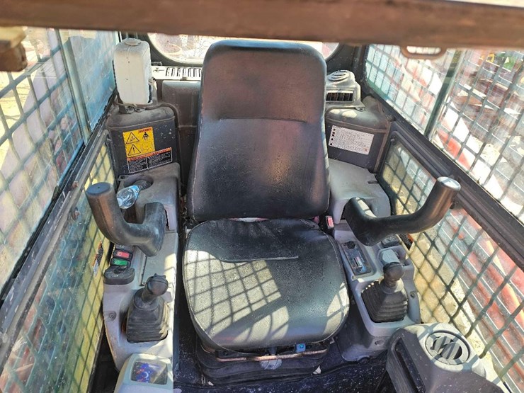kubota-svl75-2-image-7