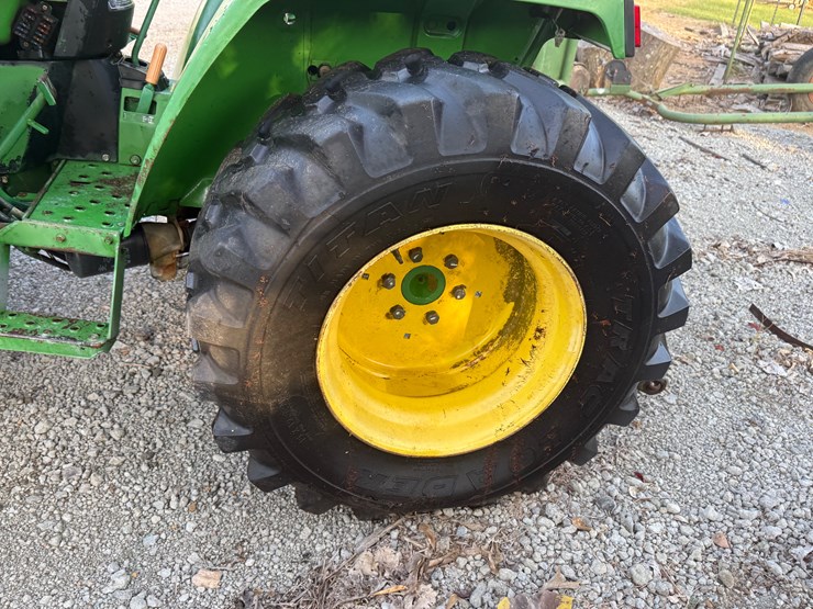 john-deere-790-image-27