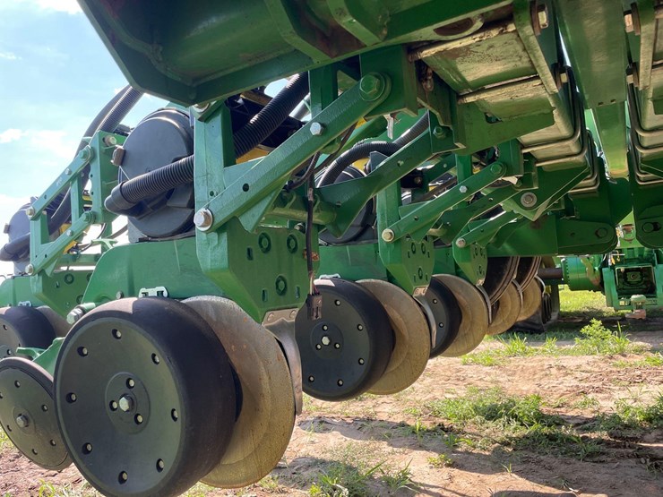 2012-john-deere-1790-image-94
