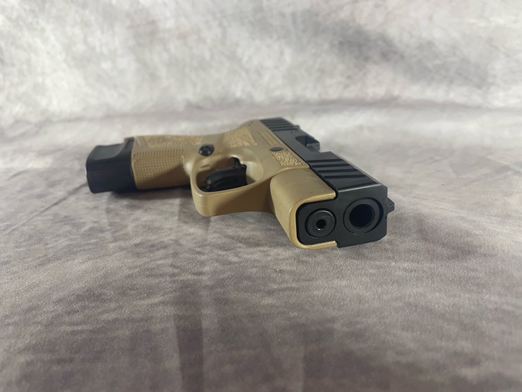 #4368-•-beretta-apx-a1-carry-9mm-luger-pistol,-sn:-axc154049-image-4