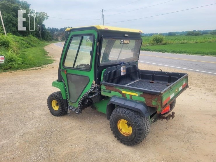 john-deere-gator-image-9