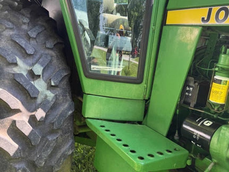 1979-john-deere-4440-image-10
