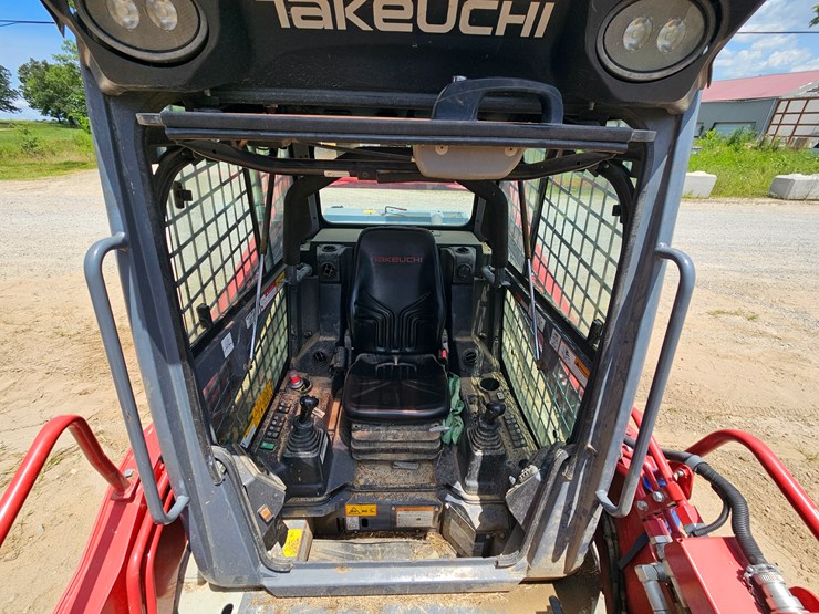 takeuchi-tl10v2-image-29