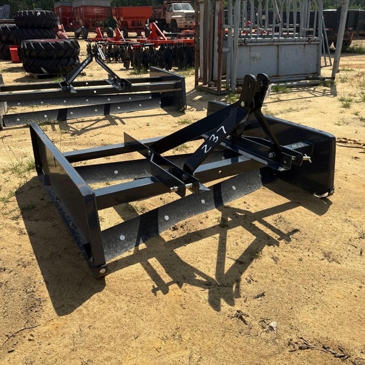 237 - NEW - 5' LAND PLANE GRADER