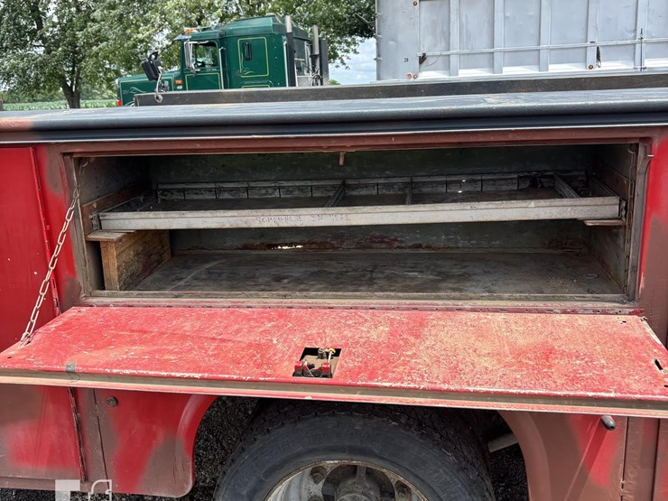 2005-gmc-c4500-wilson825-s1-image-10