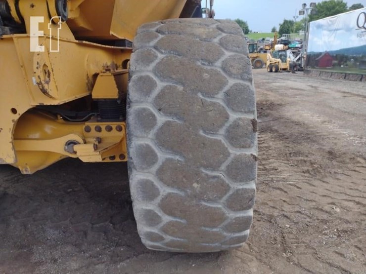 2013-volvo-a40f-image-23
