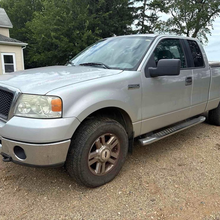 2006 FORD F150 XLT