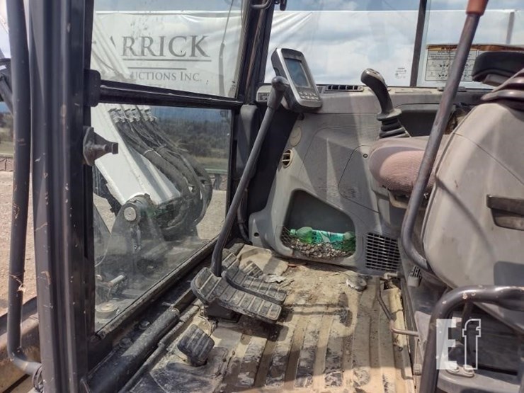 2013-bobcat-e63-image-12