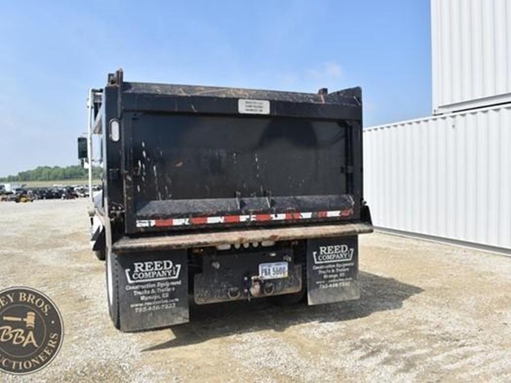 2012-kenworth-t370-image-19