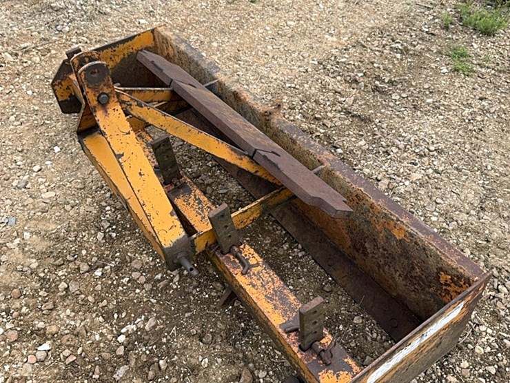6-ft-3-point-box-blade-image-4