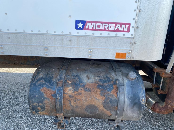2006-international-durastar-4300-image-12