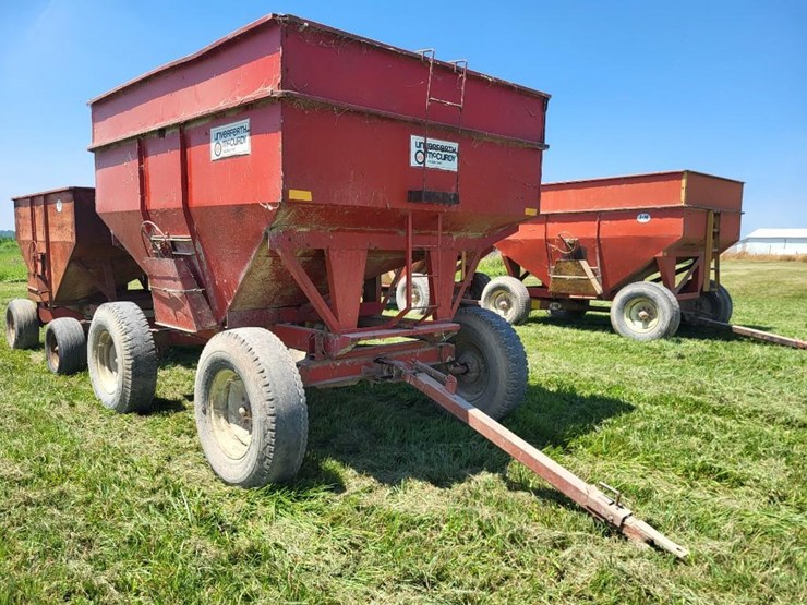 unverferth-mccurdy-350-hopper-wagon-w/running-gear-image-1