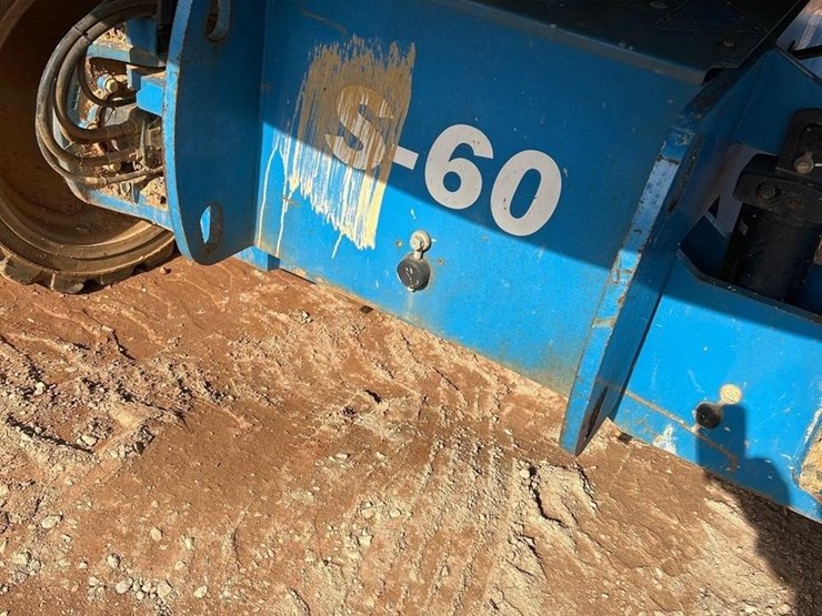 2011-genie-s60x-image-21