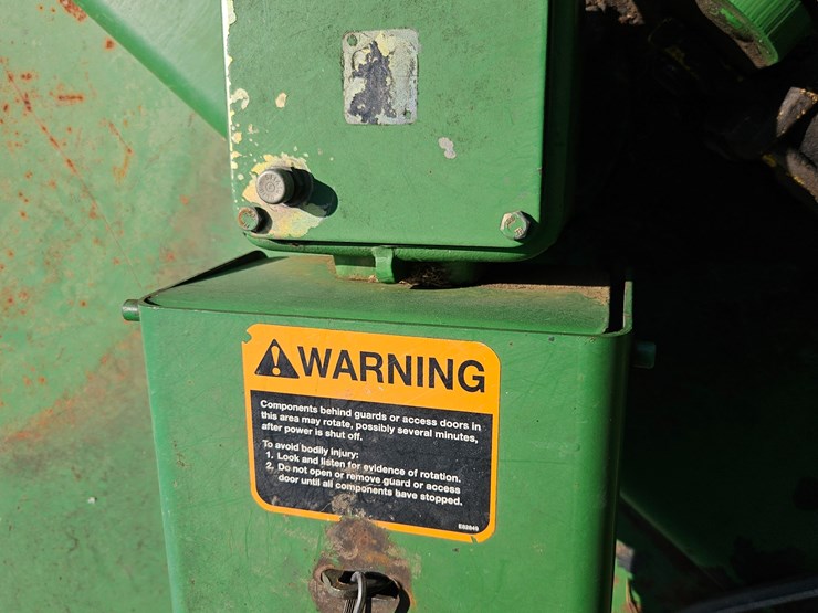 john-deere-1518-image-24