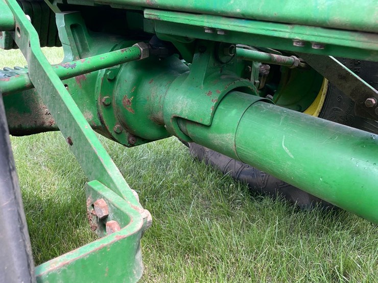 john-deere-4755-image-56