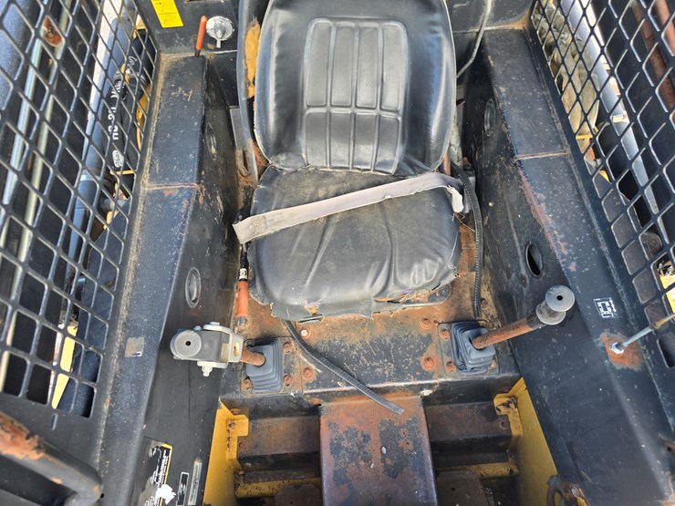 new-holland-lx665-turbo-image-65