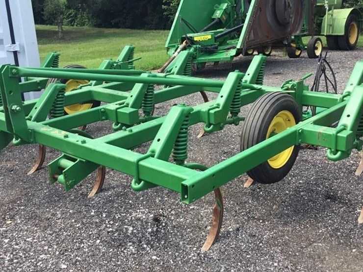 john-deere-1610-image-2