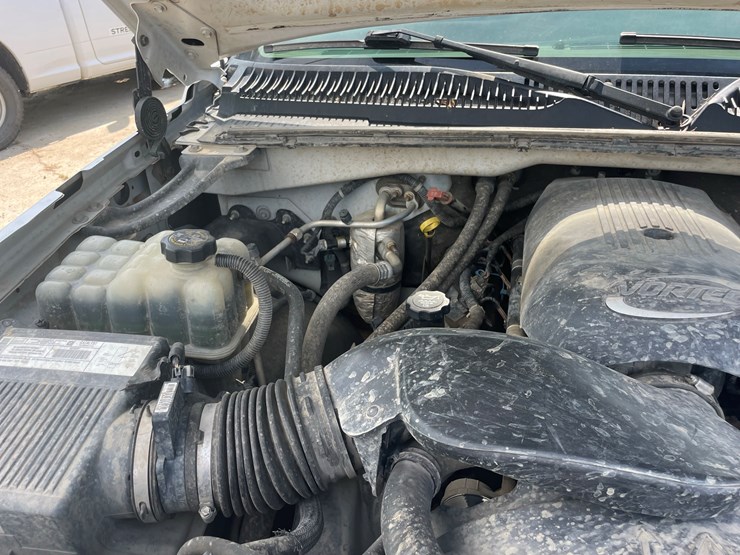 2003-chevrolet-silverado-image-20