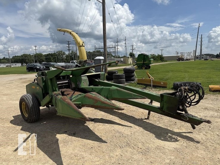 john-deere-3950-image-1