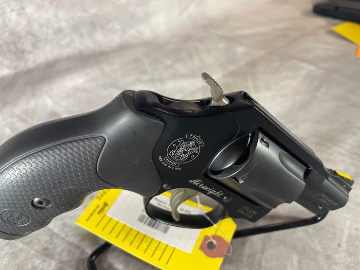#4398-•-smith-and-wesson-380j-38-spl-revolver,-sn:-cyk0238-image-6