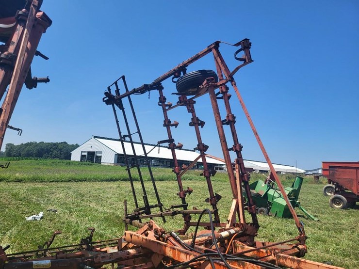 allis-chalmers-1300-e-30'-field-cultivator-w/3-bar-spike-harrow-image-38
