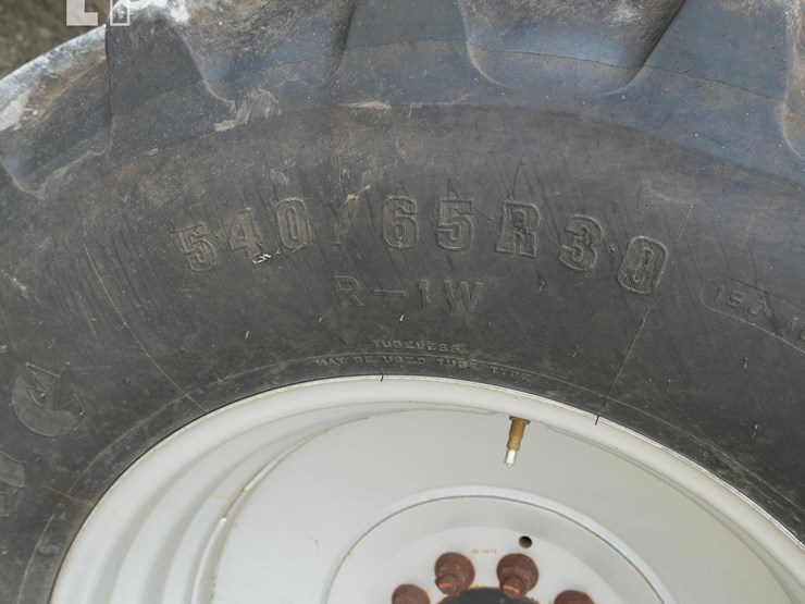 2012-case-ih-5088-image-34