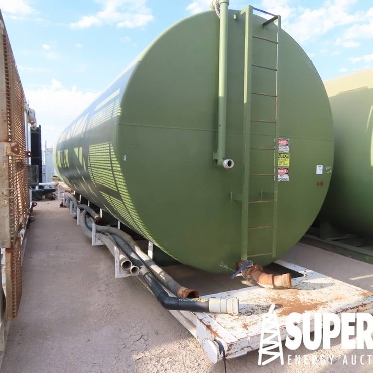 (R15-23) 10'3"Dia x 33'L 500-Bbl Water Tank, Skidd