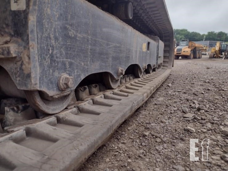 2019-kubota-u55-4-image-39