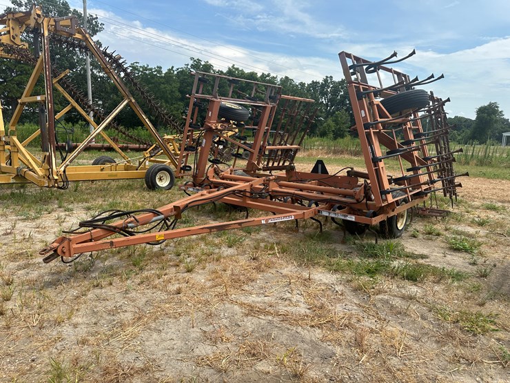 #26602-•-kongskilde-0102-25'-cultivator-image-1