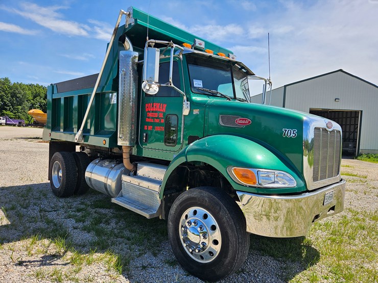 2012-peterbilt-382-image-24