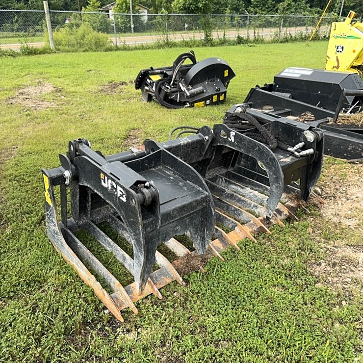 2022 JCB Brush Grapple
