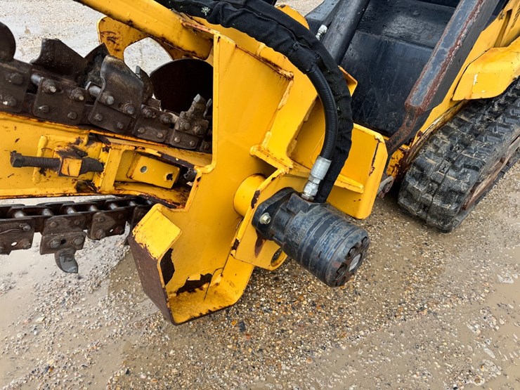 #22501-•-2016-vermeer-5725t-compact-loader-image-11