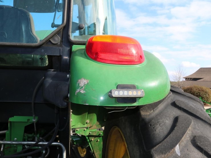 john-deere-6105e-image-13