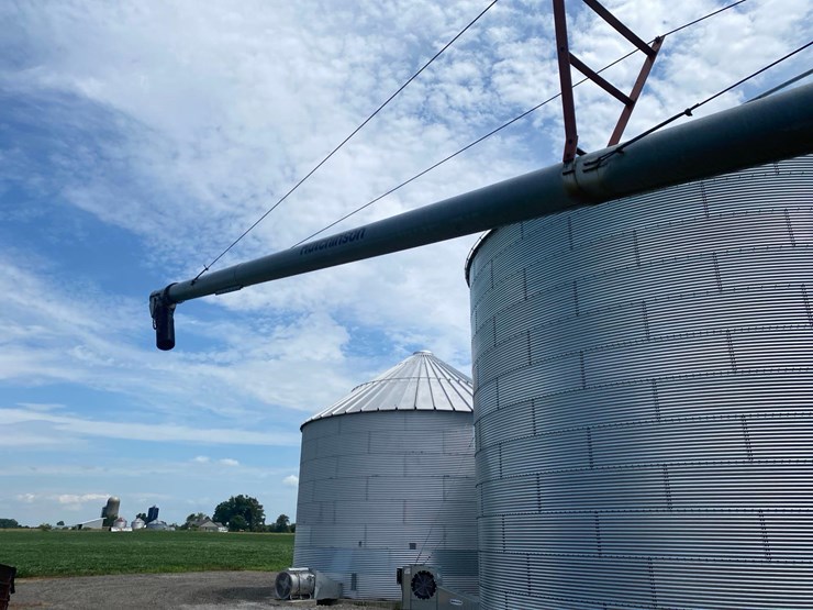 hutchison-10x71,-swingaway-auger-image-21