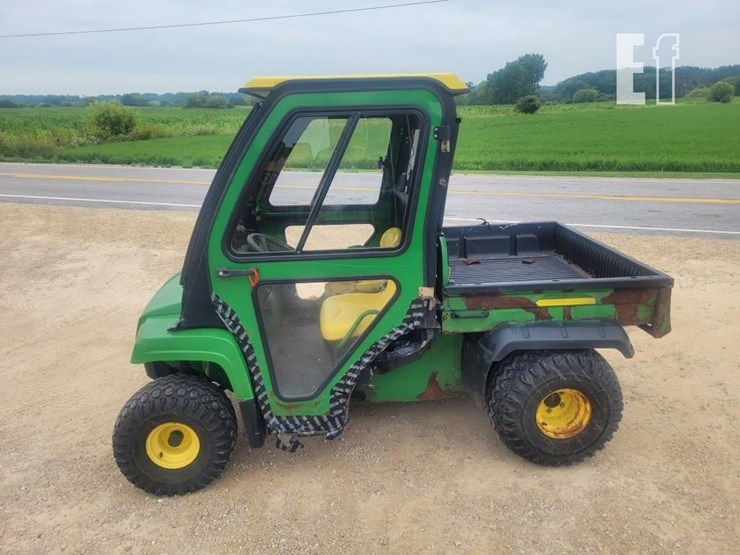 john-deere-gator-image-10