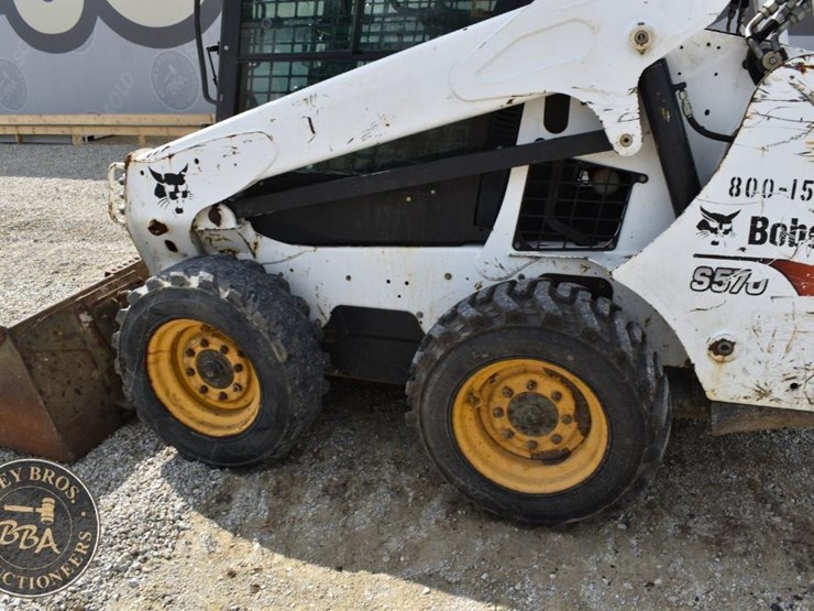 2017-bobcat-s570-image-36
